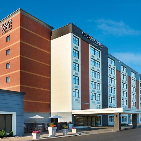โฟร์ พอยต์ บาย เชอราตัน แฮมิลตัน - สโตนีย์ ครีก Hotel ฮามิลตัน ภายนอก รูปภาพ