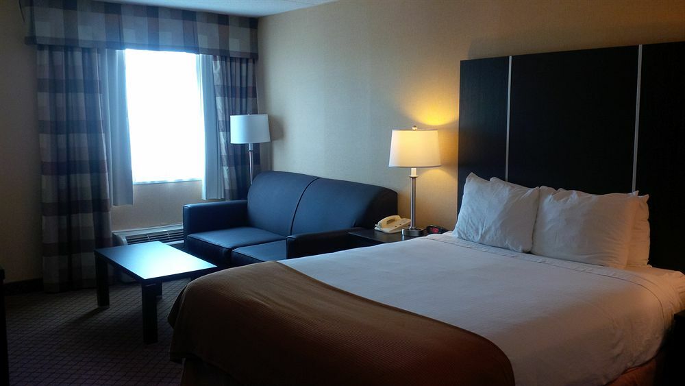 โฟร์ พอยต์ บาย เชอราตัน แฮมิลตัน - สโตนีย์ ครีก Hotel ฮามิลตัน ภายนอก รูปภาพ